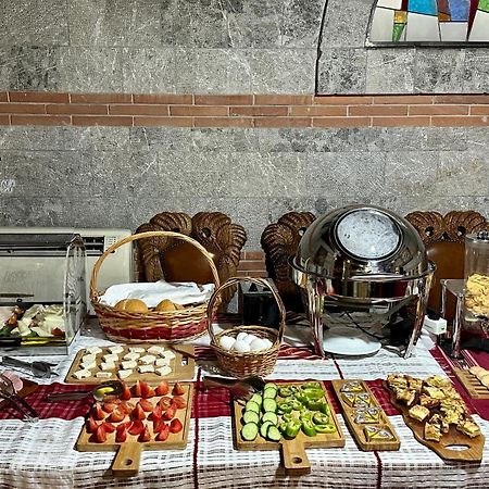 Brilant Antik Center Hotel Tirana Extérieur photo