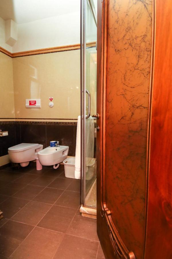 Brilant Antik Center Hotel Tirana Extérieur photo