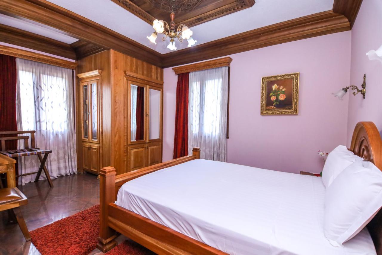 Brilant Antik Center Hotel Tirana Extérieur photo