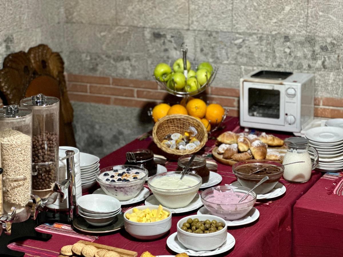 Brilant Antik Center Hotel Tirana Extérieur photo