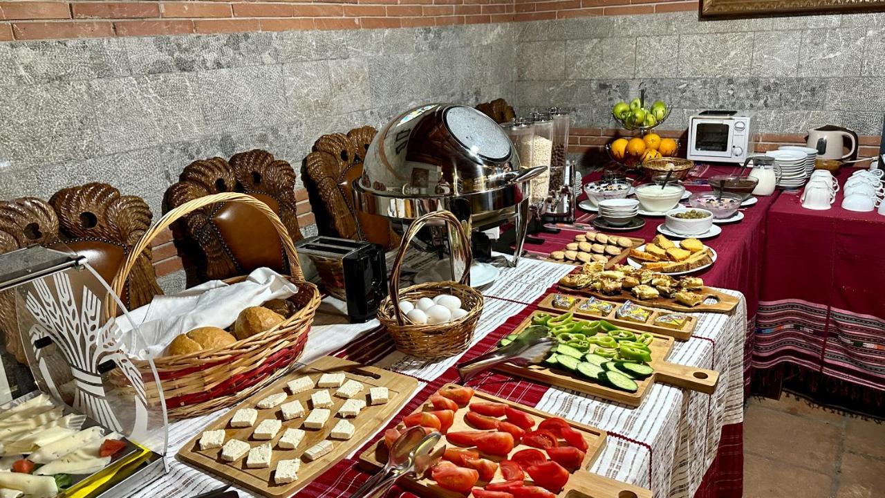 Brilant Antik Center Hotel Tirana Extérieur photo